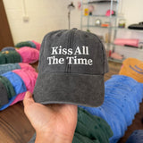 Kiss cap